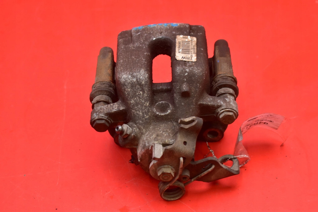 фото №7, Суппорт тормозной правый задняя 9670366080 peugeot 308 1 i t7 1.6 e-hdi 112 km