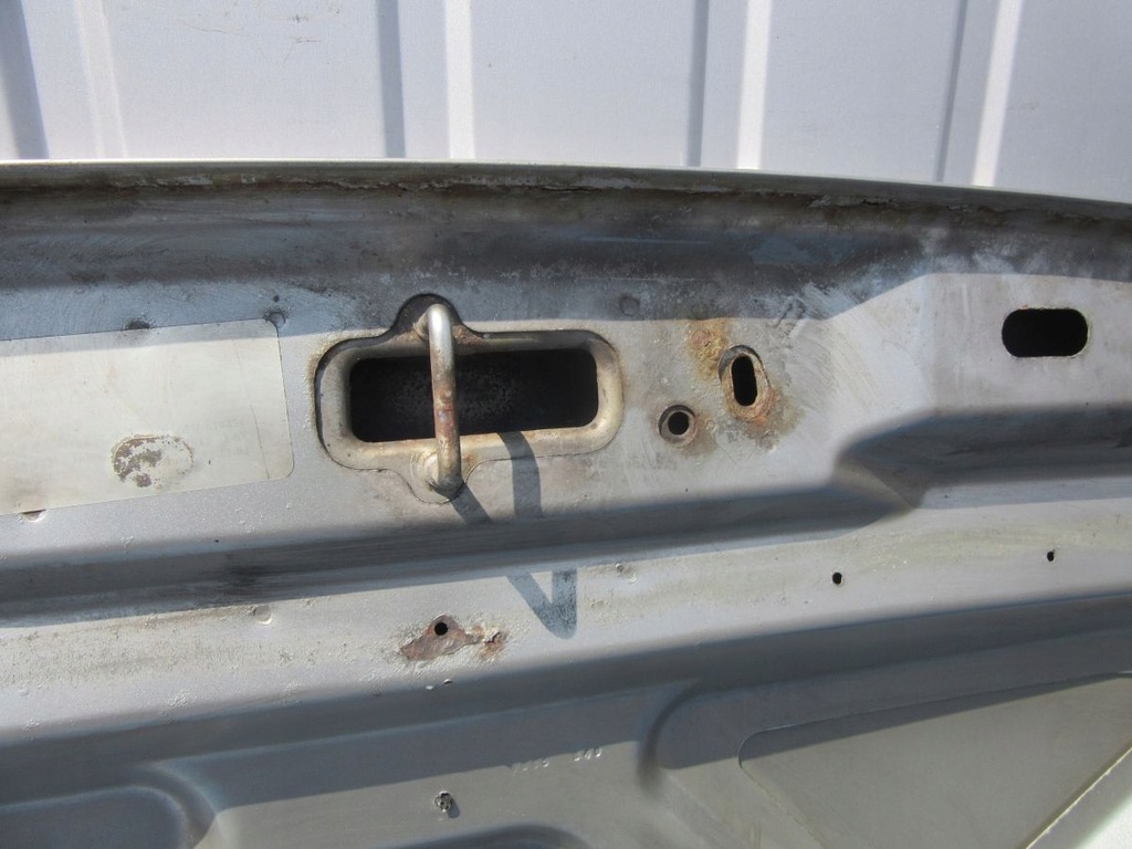 фото №9, Chevrolet trailblazer 2001 капот