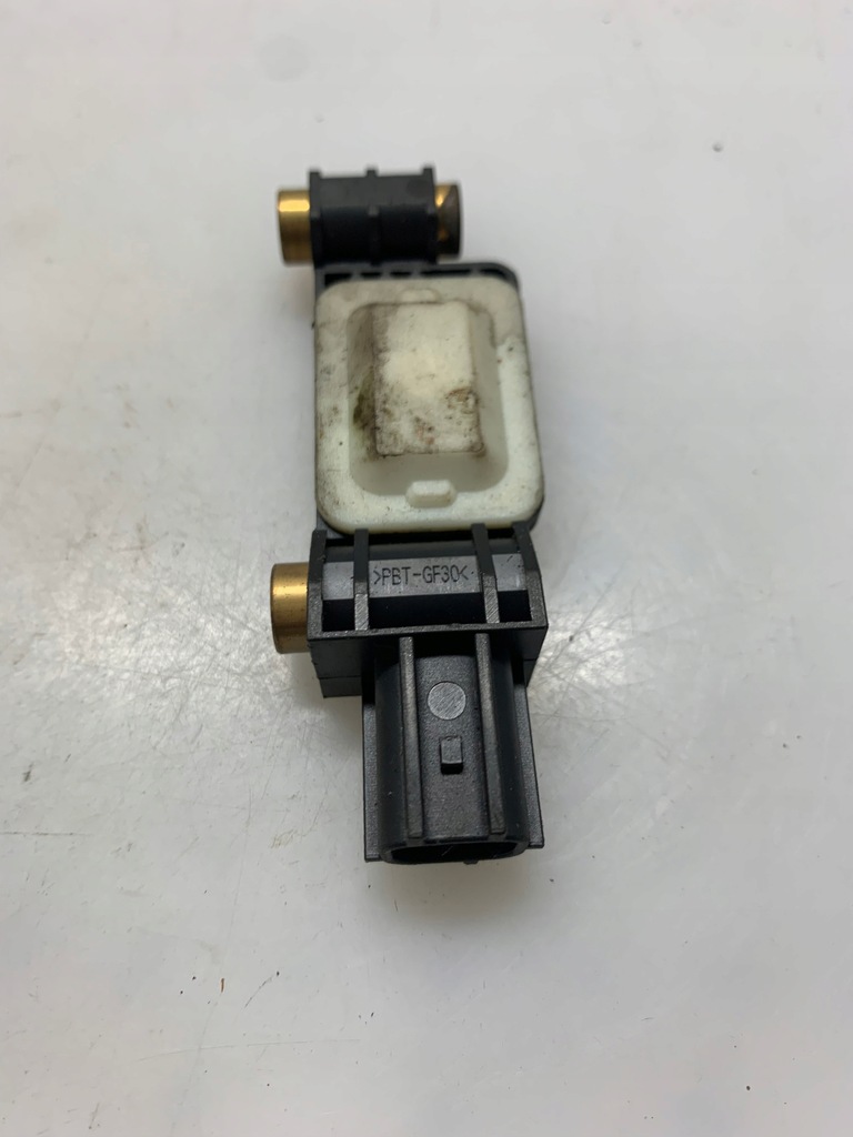 фото №14, Датчик удара audi a4 b7 04-09r. 8e0959643b