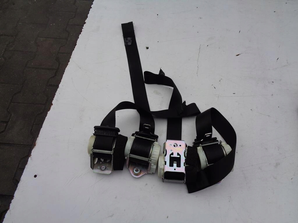 фото №1, Ремені натягувачі комплект ford focus mk2 cabrio