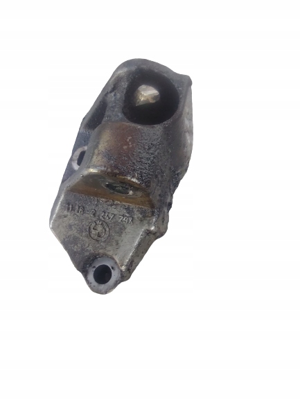 фото №1, Bmw e46 2.0d кронштейн двигуна 2247294