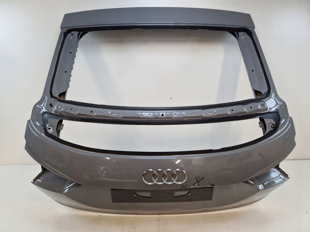 фото №1, Audi e tron q4 sportback кришка багажника задня задня кришка багажника