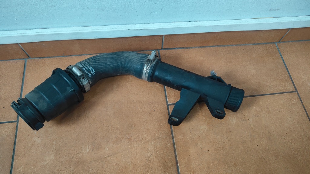 Купить Mercedes vito w447 труба пабтрубок  шланг интеркулер a4475230582