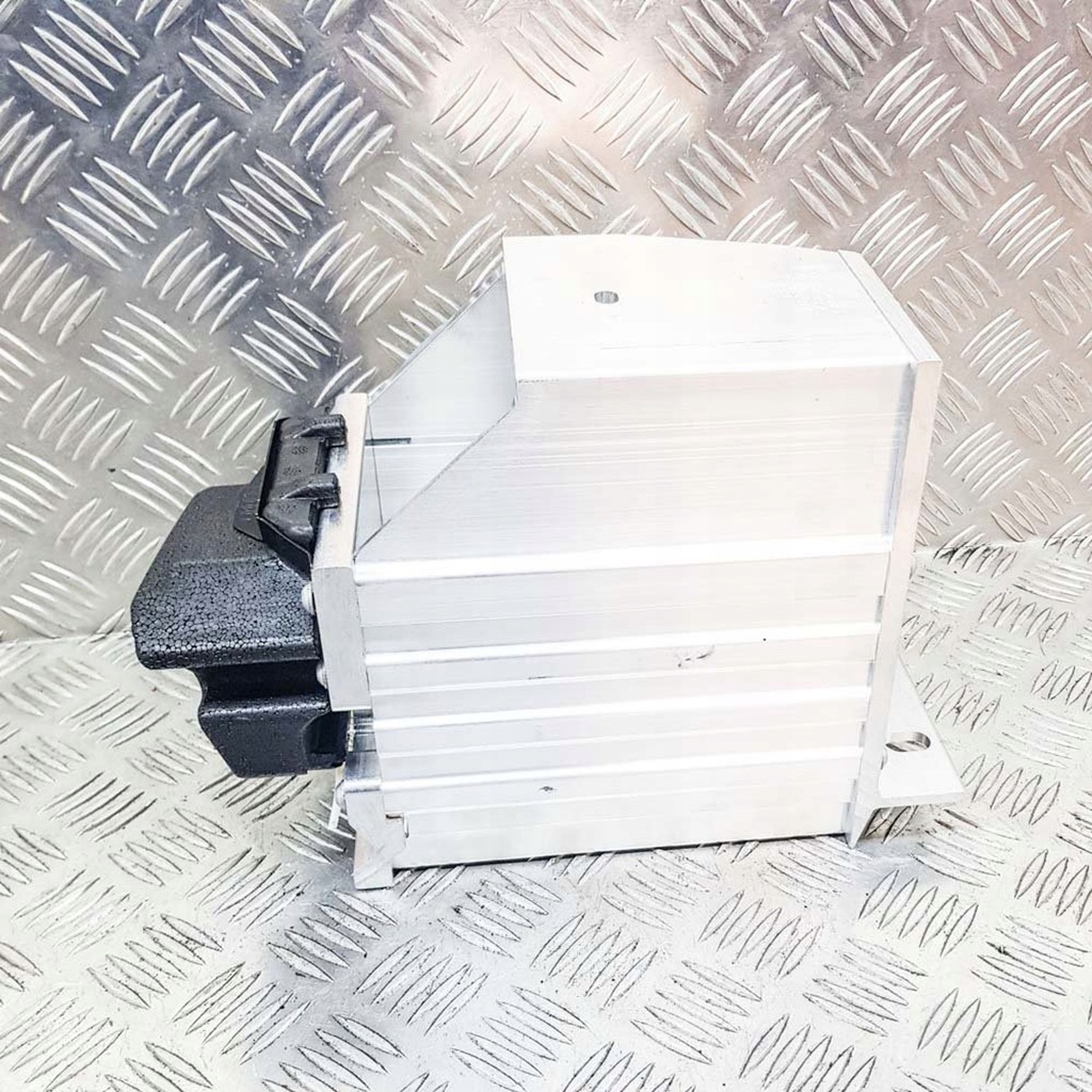 фото №1, Audi a5 2018 основание / корпус аккумулятор