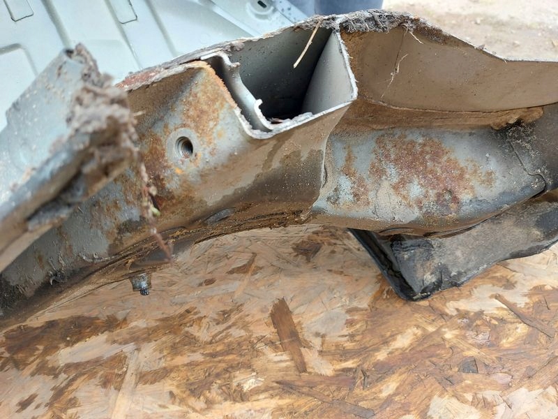 фото №14, Renault grand scenic 3 iii крила лівий задня задній обшивка чверть tegne