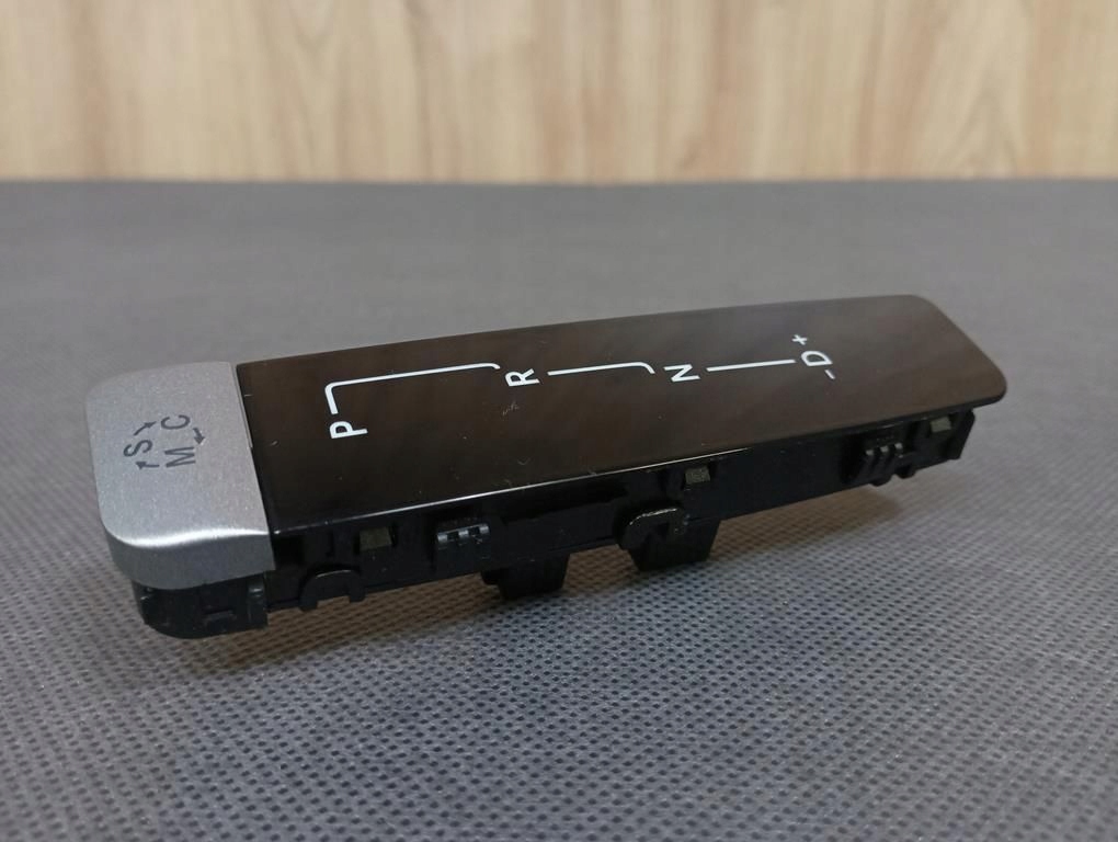 фото №1, Mercedes slk r171 дисплей положение коробки передач