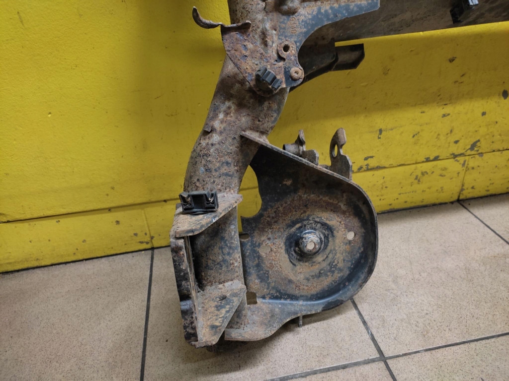 фото №3, Renault kangoo ii 1.5 d балка задняя