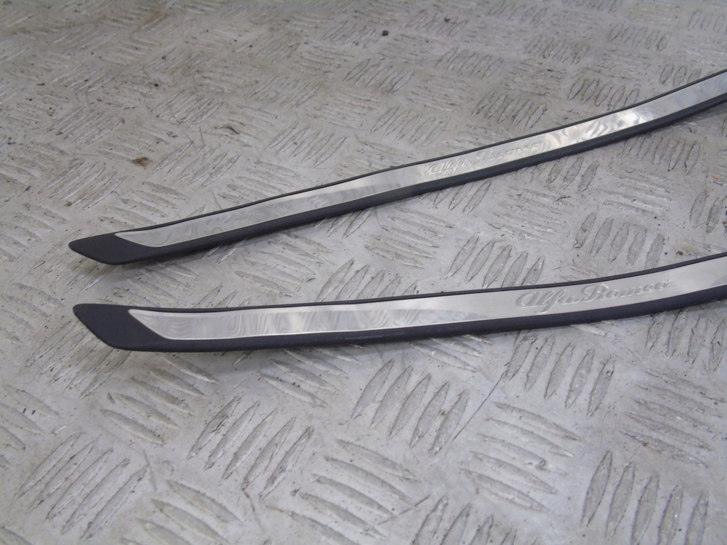 фото №3, Alfa romeo stelvio накладка порог порог перед