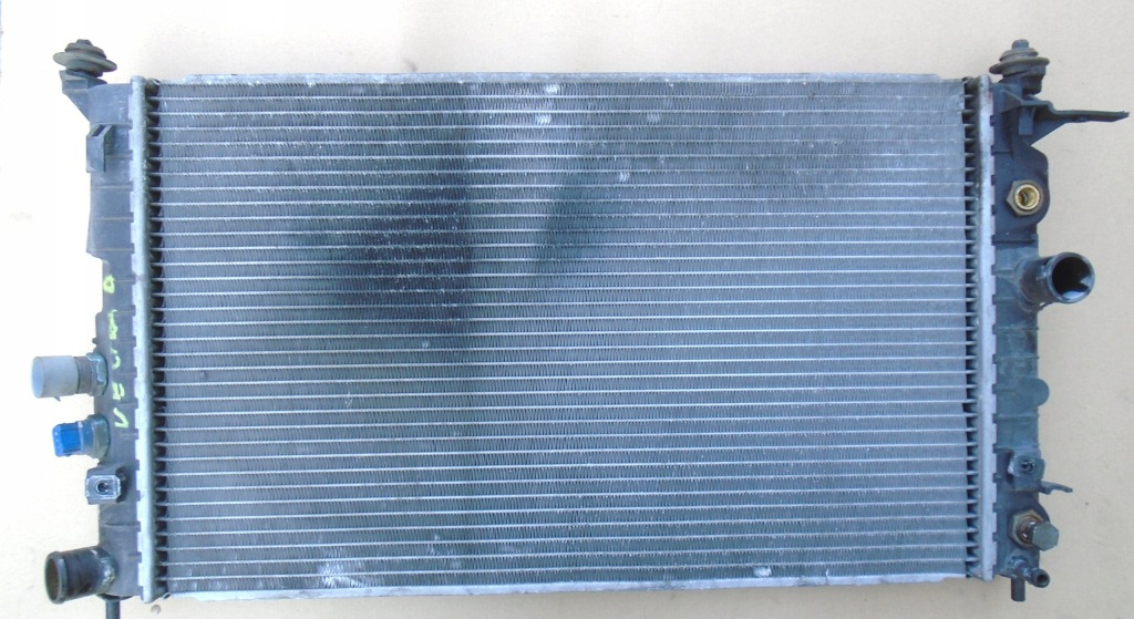 фото №1, Vectra b 1.6 16v радиатор wody 52464524