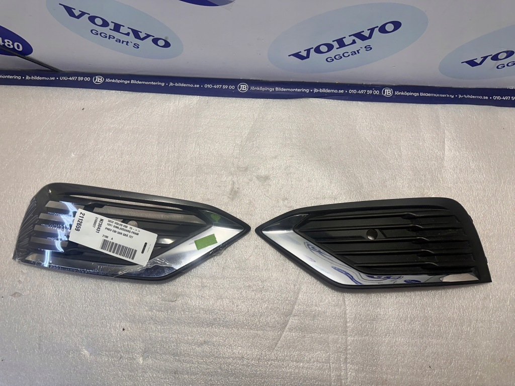 Купить Volvo s60 v60 решётка бампера левая правая inscription