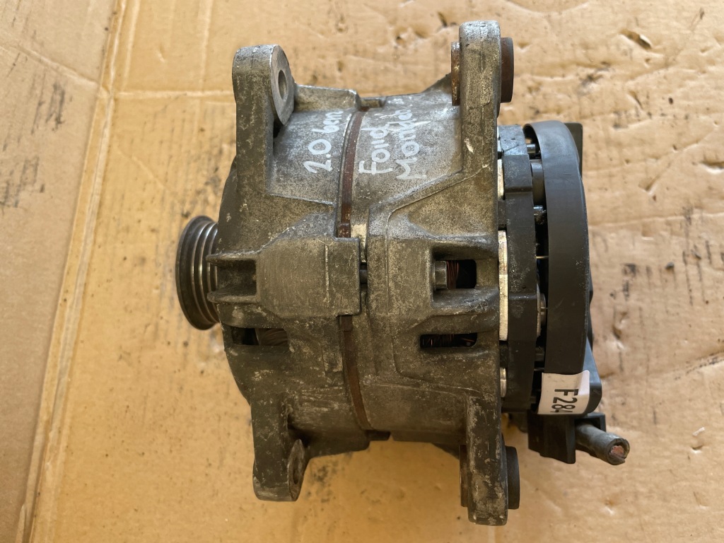 Ford mondeo mk2 2.0 генератор 0124415006 98bb10300be с Разборки