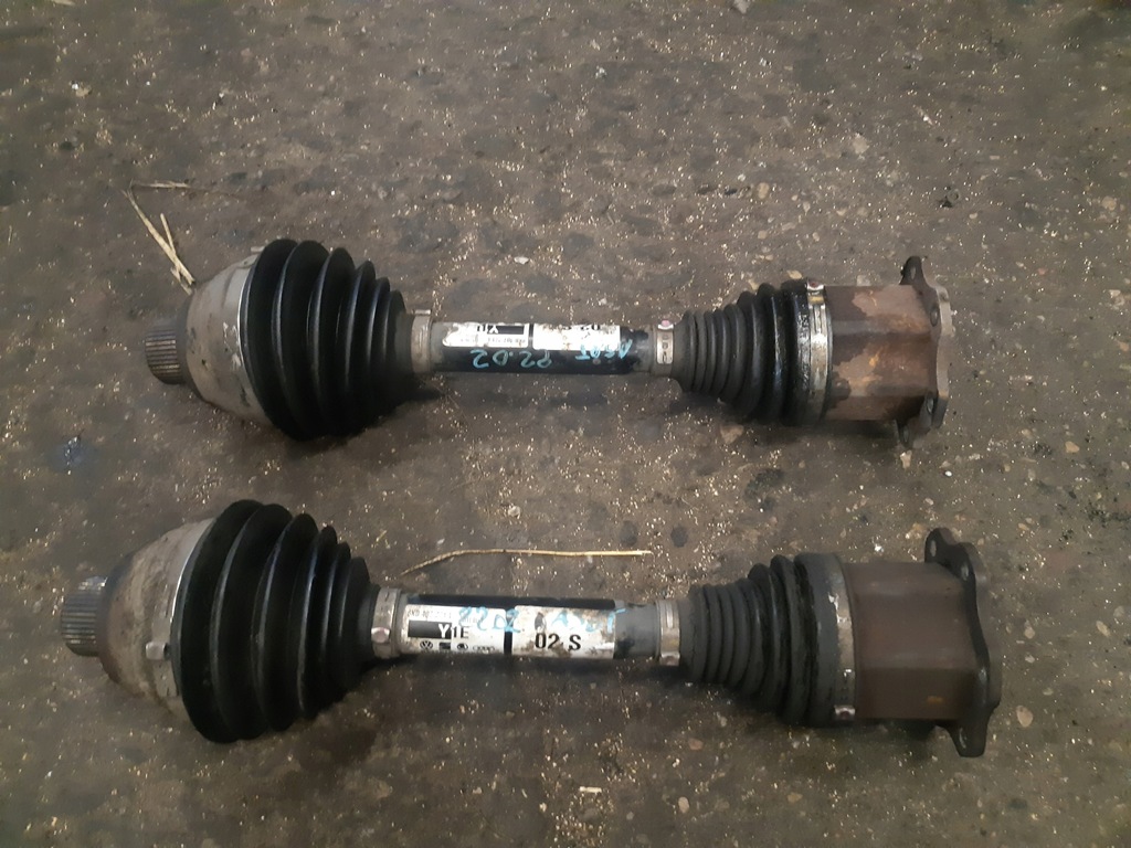 фото №1, Audi a5 8t a4 b8 приводной вал передняя перед 8k0407271e