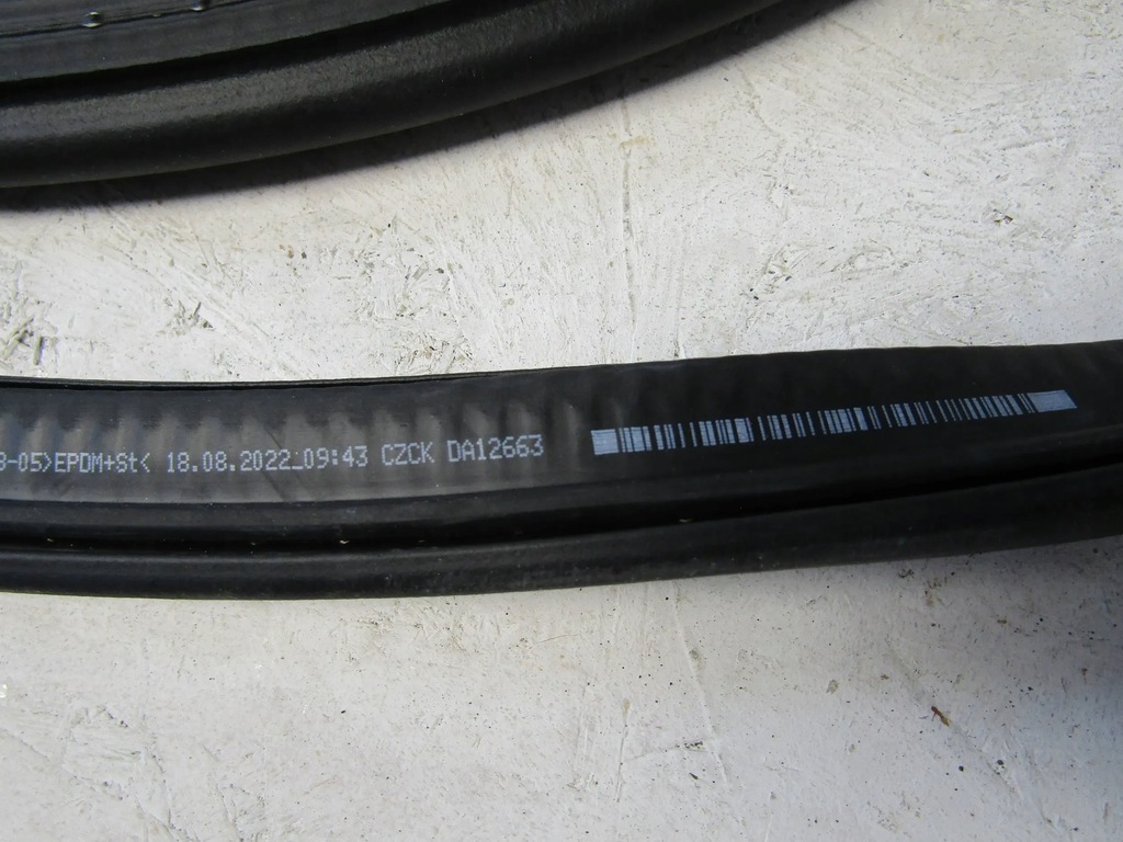 фото №7, Bmw 5 g31 прокладка крышки багажника 7441468