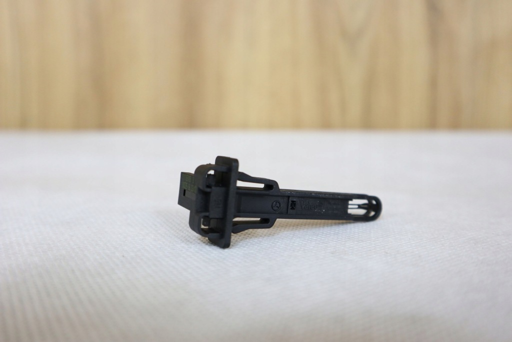 фото №1, Mercedes slk r172 датчик температуры отопителя a1718300272