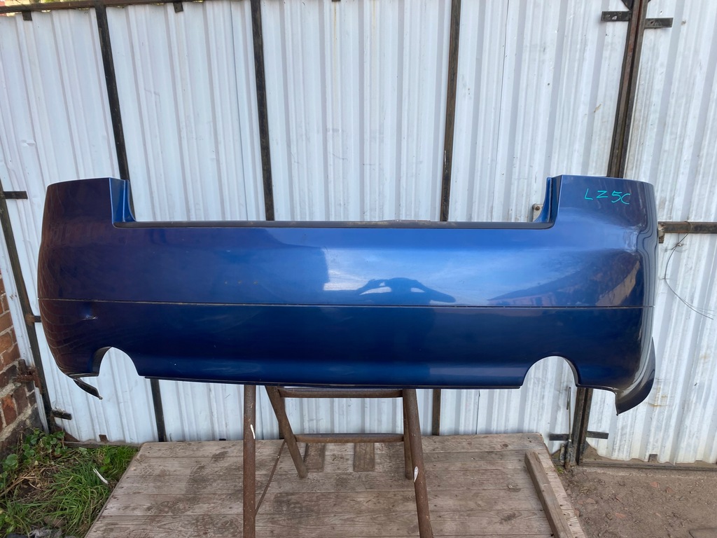 фото №1, Бампер задняя audi a4 b6 sedan lz5c 2 трубы