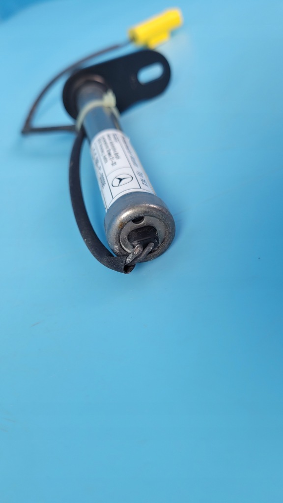 фото №8, Mercedes eqe w295 350+ 23r патрон пиротехнический капот a2959064800