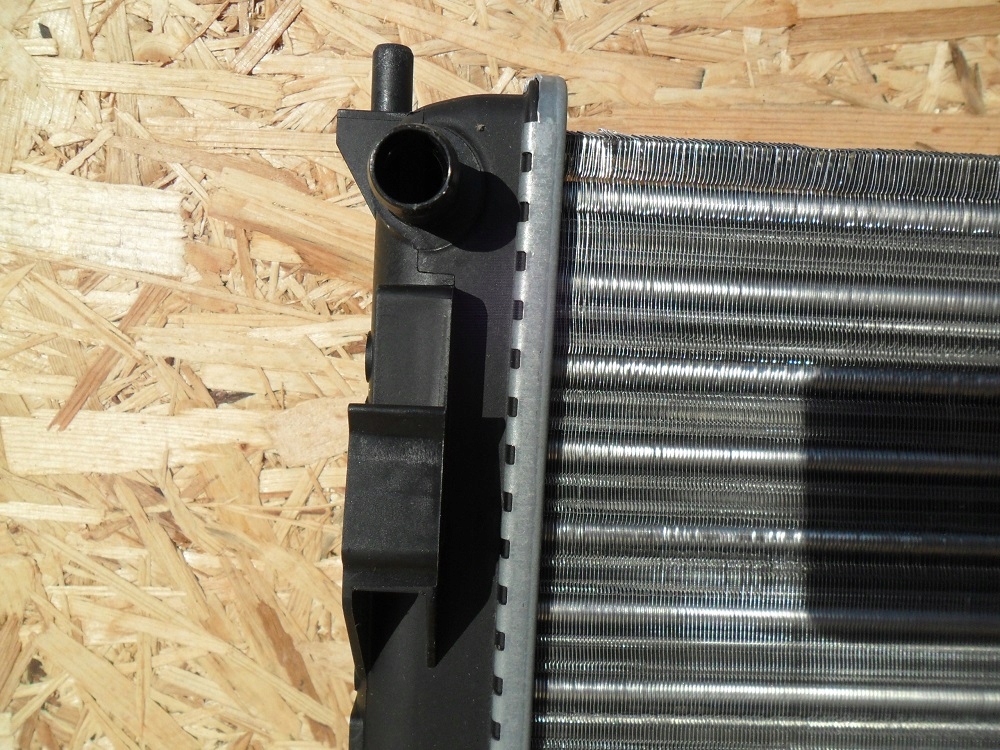 фото №3, Renault clio iii 2005 2006 2007 2008 радиатор