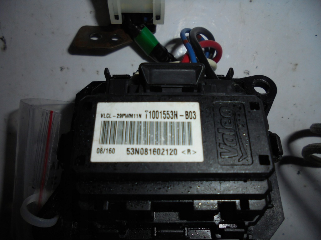 фото №3, Резистор резистор subaru forester iii 2.0d 2009