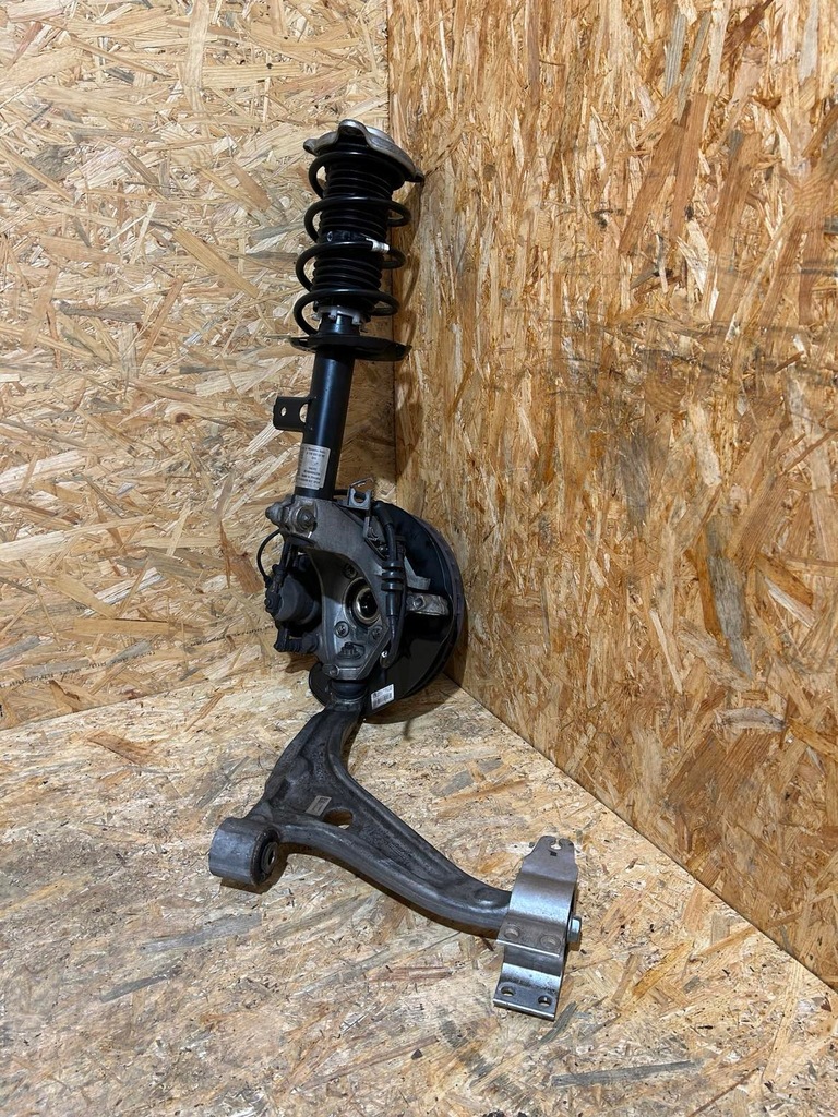 фото №11, Комплектная поворотный кулак правая + амортизатор + рычаг mercedes cla w118 20km