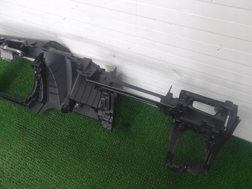 фото №8, Suzuki swift mk8 17-23 панель приладів приладова консоль нижня каркас europa оригінальний номер