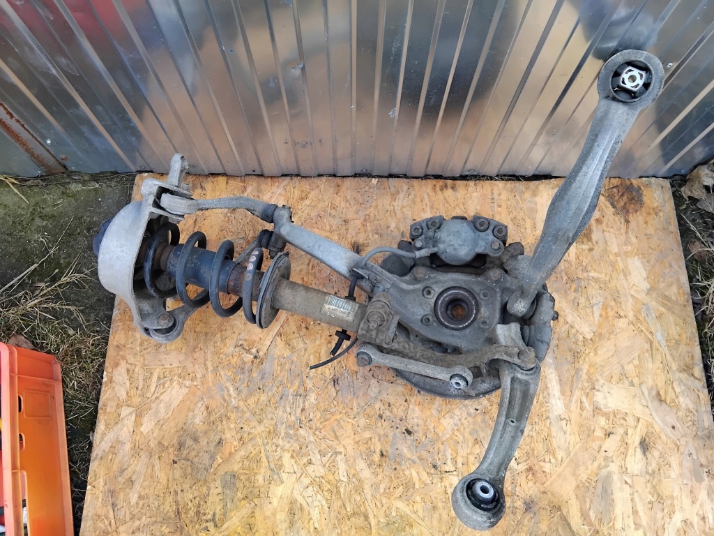 Поворотный кулак правая перед подвеска audi q5 8r 2.0 tdi в Украине