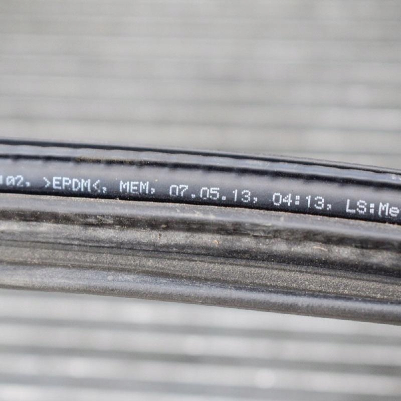 фото №6, Bmw z4 roadster передні праве двері прокладка гумовий e89 7046102 2013