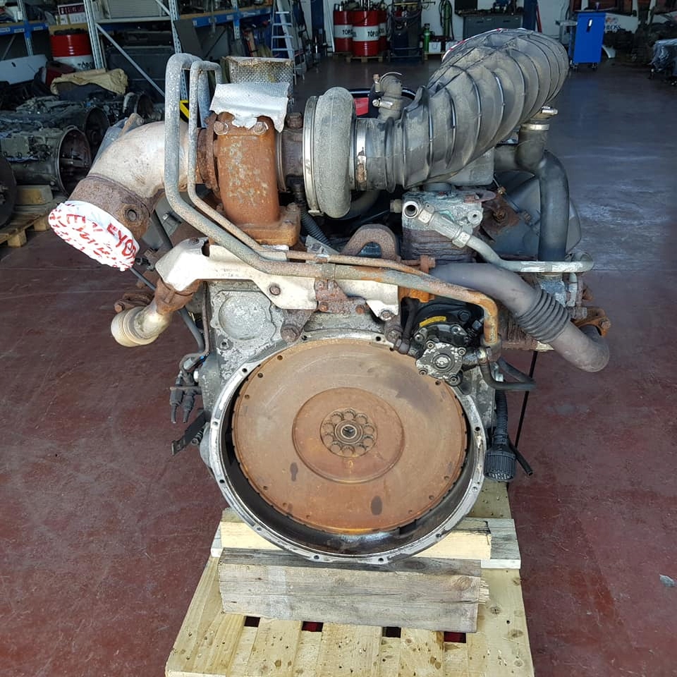 фото №1, Ремонт двигатель mercedes-benz actros om541la