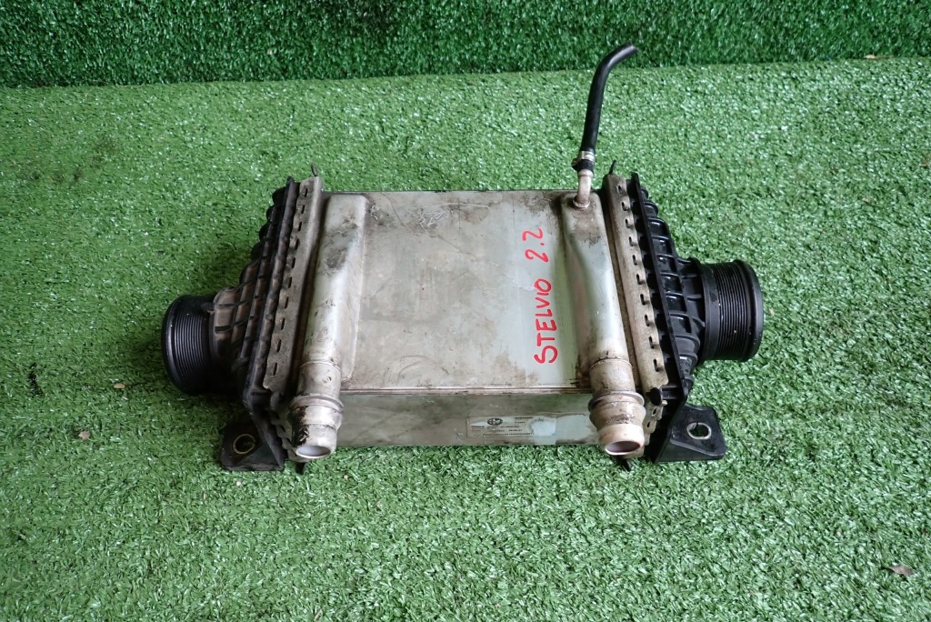 Купити Інтеркулер alfa romeo stelvio 2.2 mj 50533819