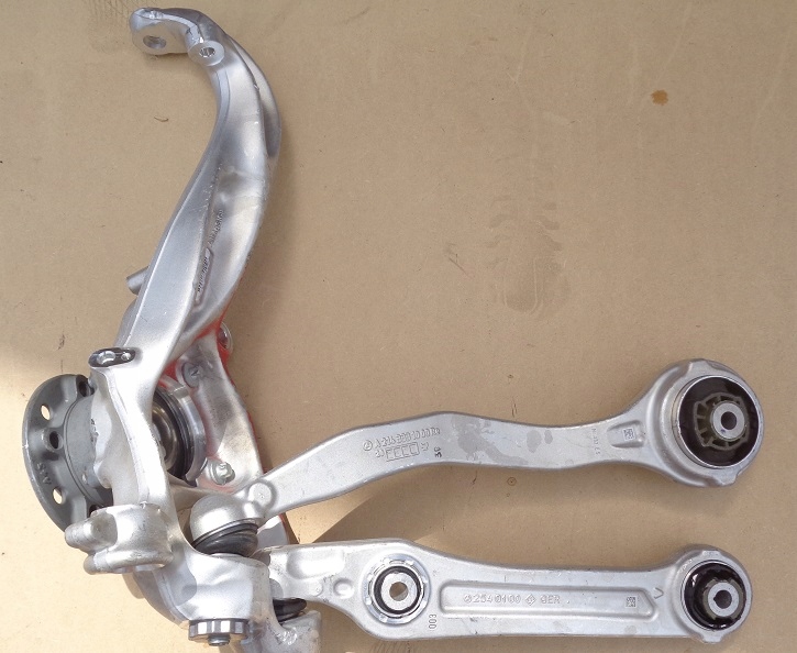 Купить Поворотный кулак передняя левая правая mercedes w214 рычаг 2wd .