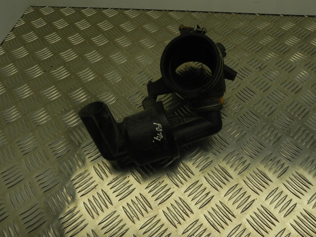 Направляющая всасывающая воздуха lexus rx 2017 1788131430 Цена