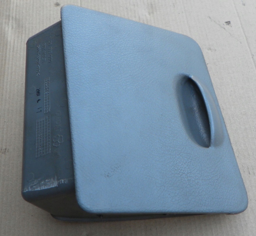 фото №1, Lacetti 2008 2.0d бардачок водія