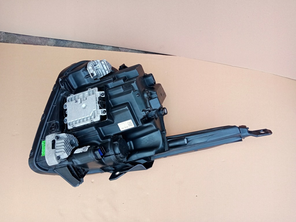 фото №6, Kia sportage v левая лампа перед full led