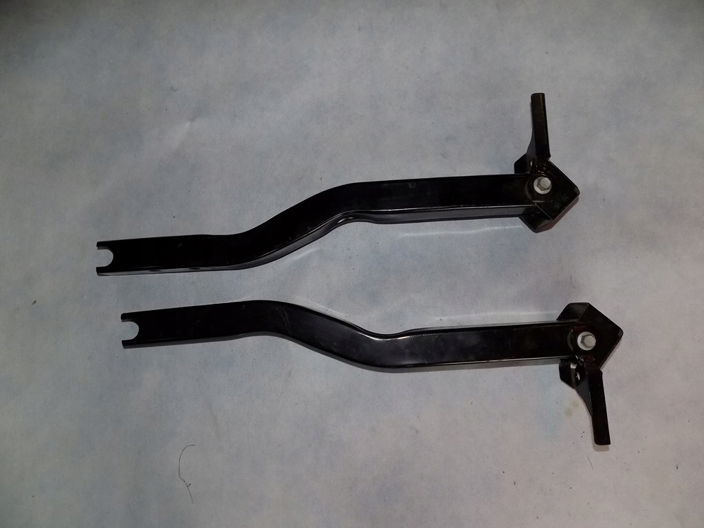 фото №1, Dw ford escape mk2 кронштейн поперечина перед 101e44 e45