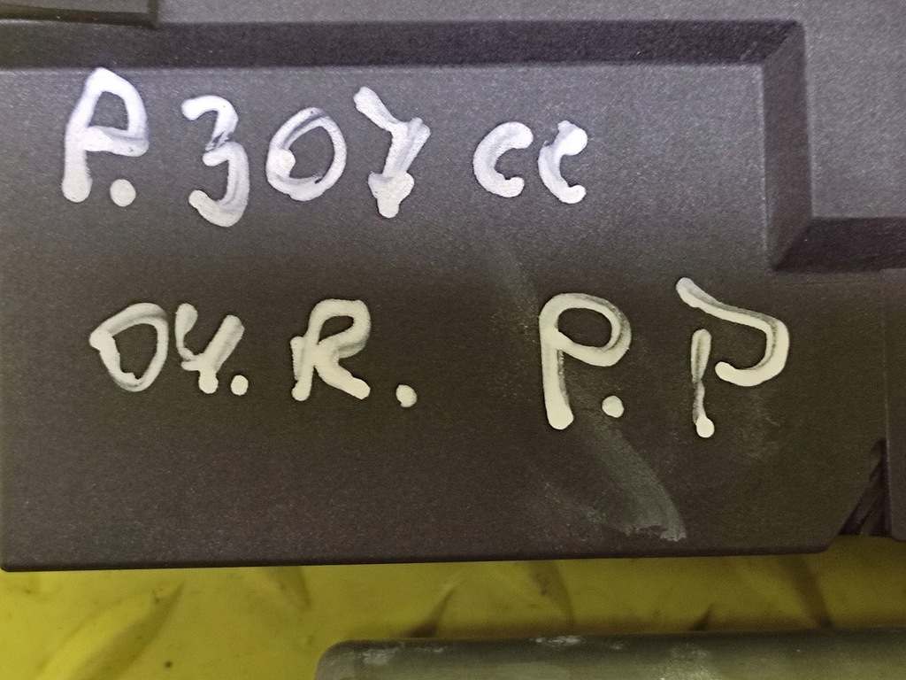 фото №8, Peugeot 307 cc моторчик стекло правый перед 9651735180