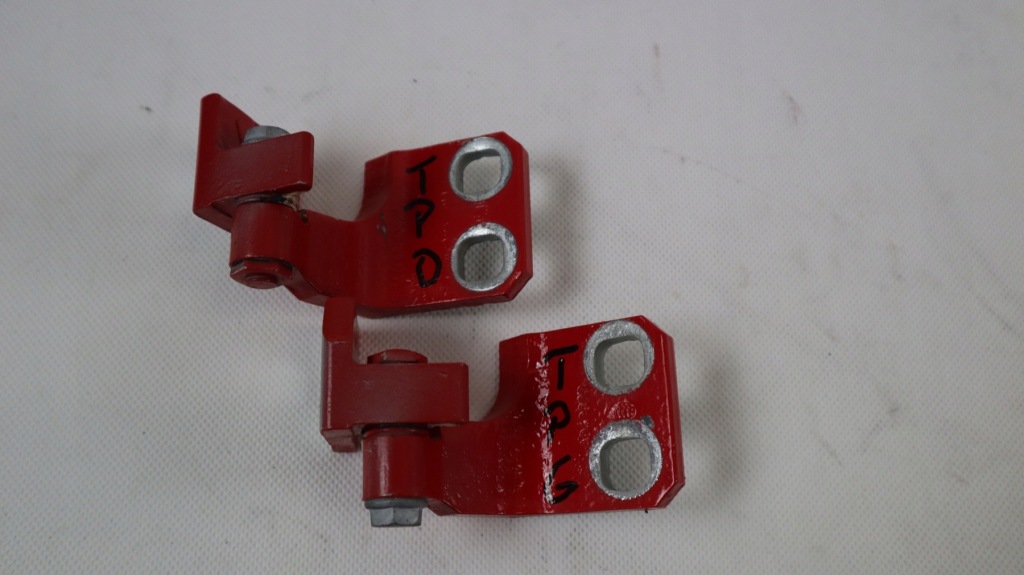 фото №1, Jeep renegade петли дверь правых задняя 176