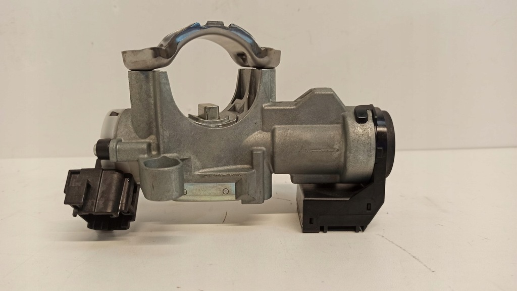 фото №5, Suzuki swift mk8 замок зажигания ключ 33970-62r00