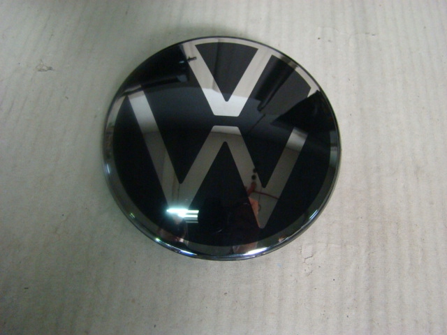 Решётка радиатора решётка радиатора vw golf vii 5g0853651cc Оригинал