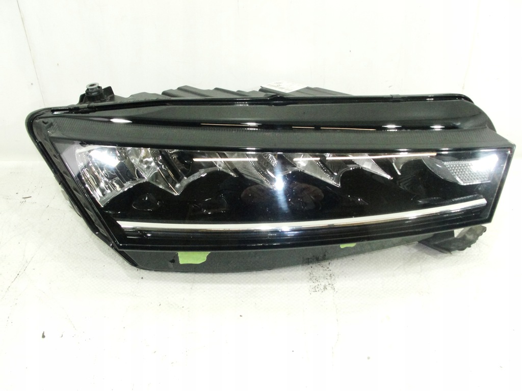 фото №1, Лампа перед правая skoda octavia iv 5e4 full led