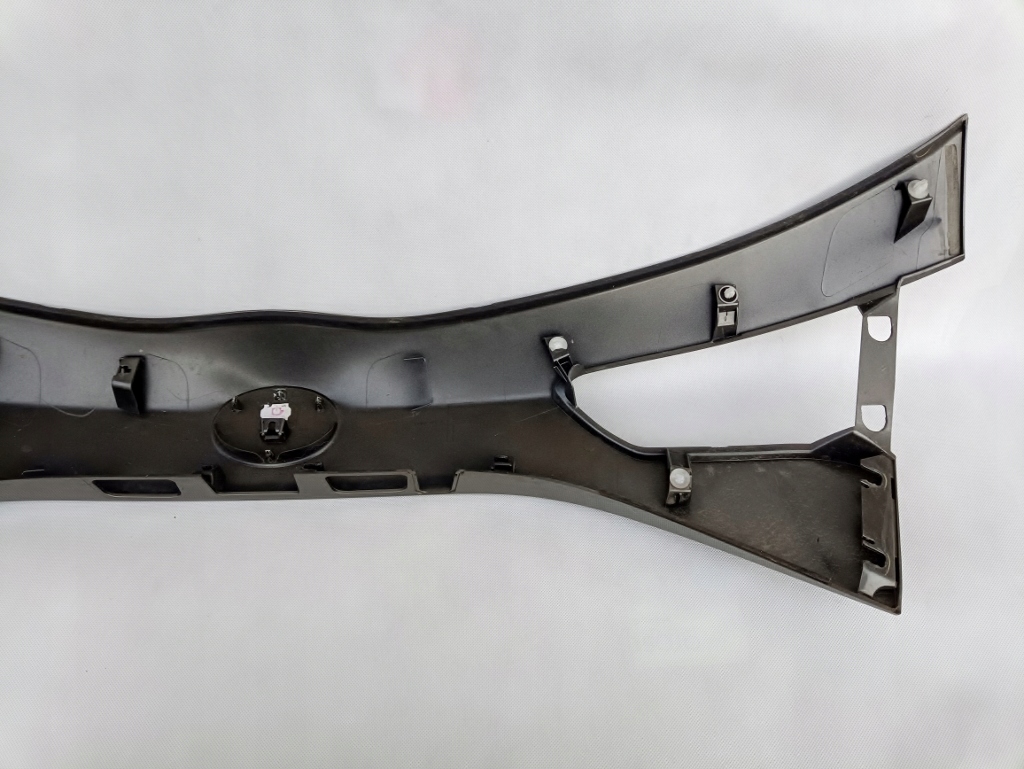 фото №6, Toyota yaris iii накладка крышки задний 76801-0db20