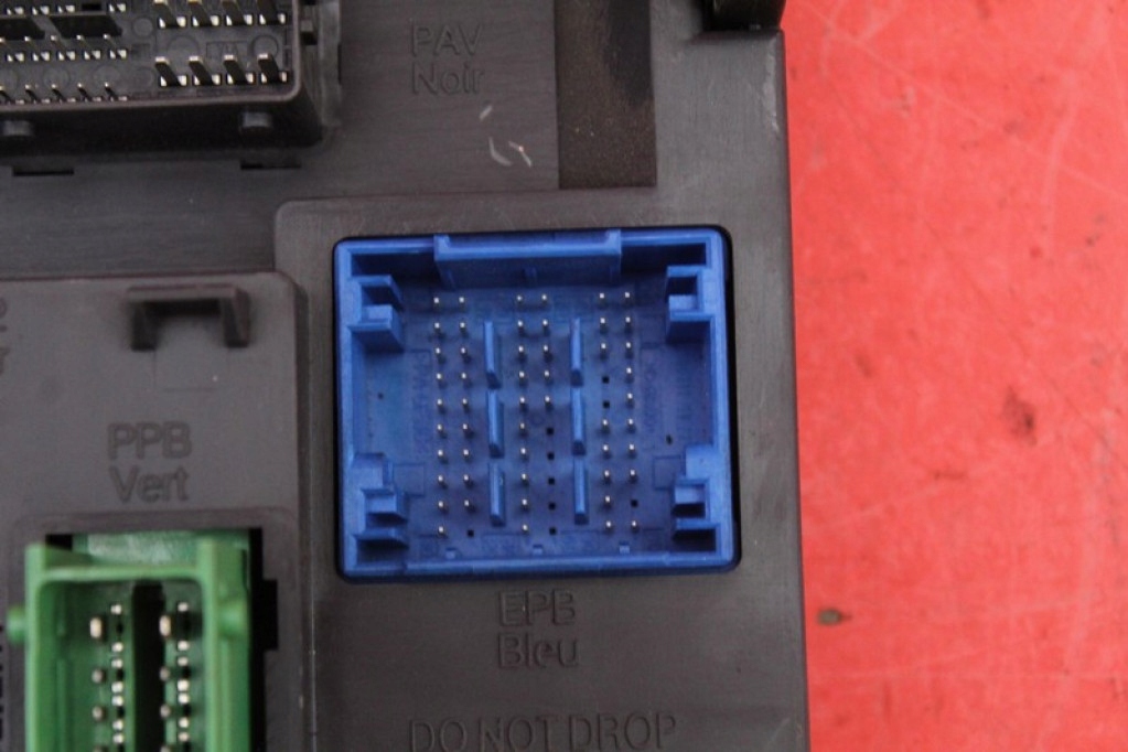 фото №8, Коробка предохранителей bsi 9665547580 peugeot 508 1 i 2.0 hdi 163 km 10-14