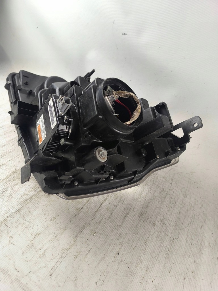 фото №16, Nissan x-trail t31 2007-2010 лампа правая ксенон - europa