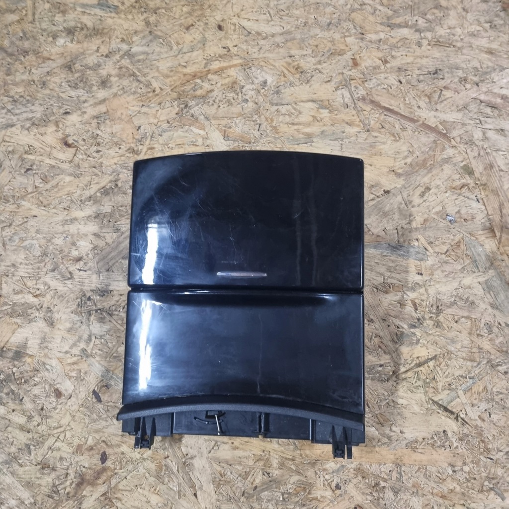 фото №1, Mercedes w221 бардачок попільничка