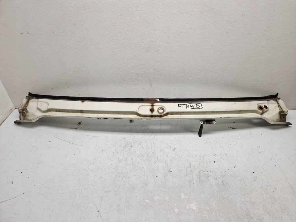 фото №1, Vw lt sprinter 96-06 жабо pas верхній pod скло