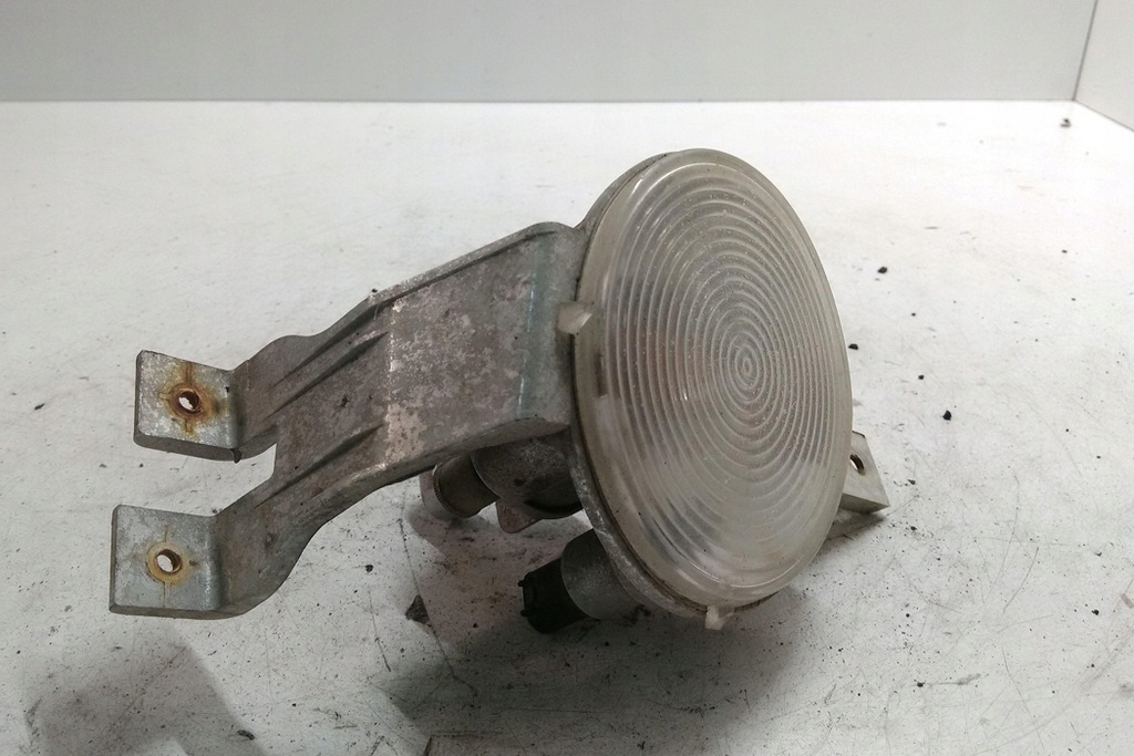 фото №1, Передня права лампа поворотник mini cooper r50, r53 6917846 1.6l