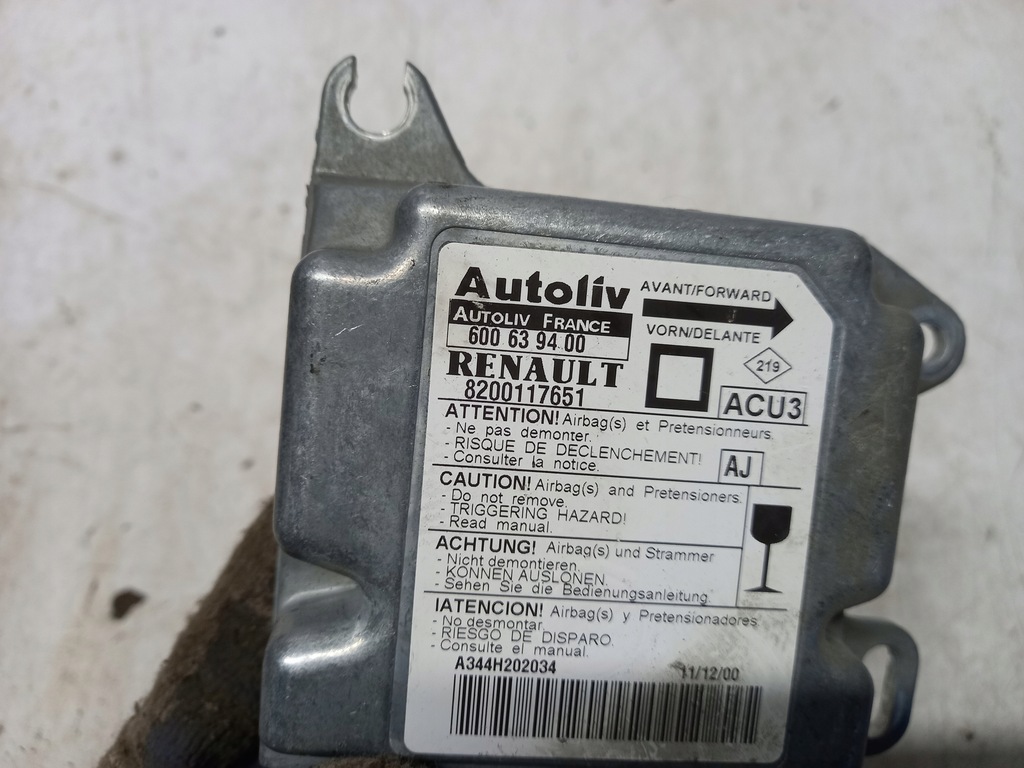 фото №3, Датчик подушка безпеки renault megane ii 8200117651