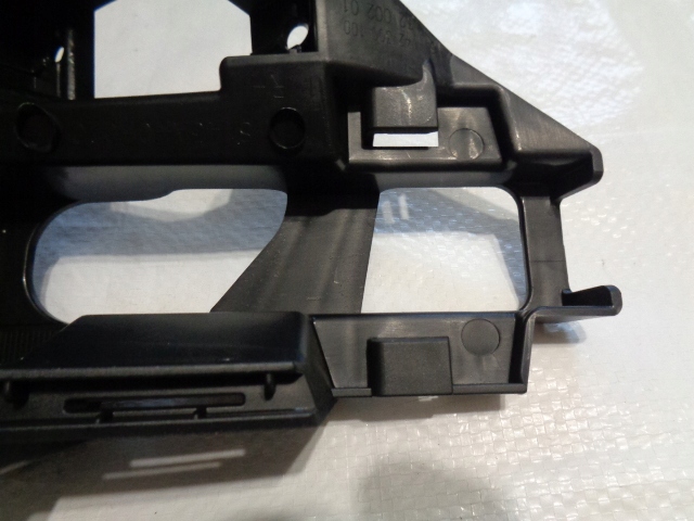 фото №7, Peugeot 107 направляющая кронштейн бампера передний перед 1607989980