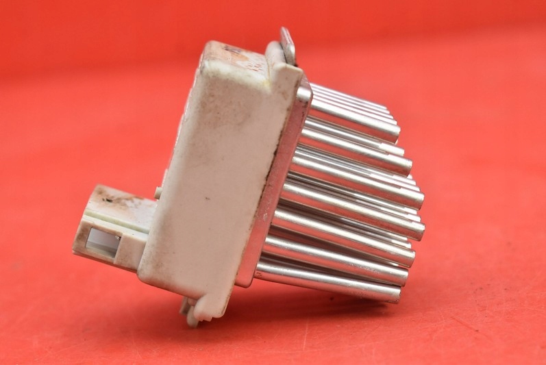 фото №4, Резистор обдув резистор резистор 5ds006467-03 mini cooper one r50 01-04