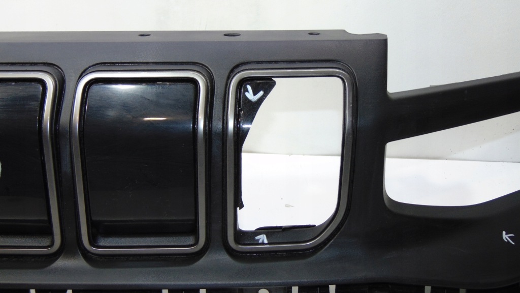 фото №4, Jeep avenger решётка радиатора решётка радиатора бампера перед передняя 735770622