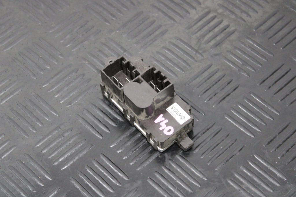 фото №1, Резистор вентилятор volvo v40 ii 2 d2 31436958