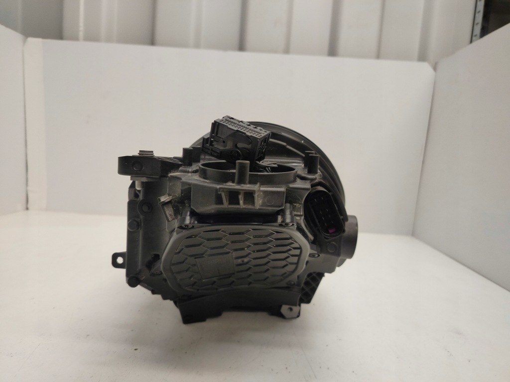 фото №15, Porsche 911 992 9p5 full led matrix x-sight лампа правая левая idealne